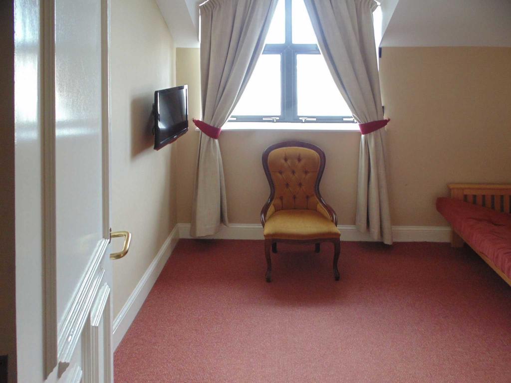 Hotel Ostan Oilean Acla Achill Sound Exterior foto