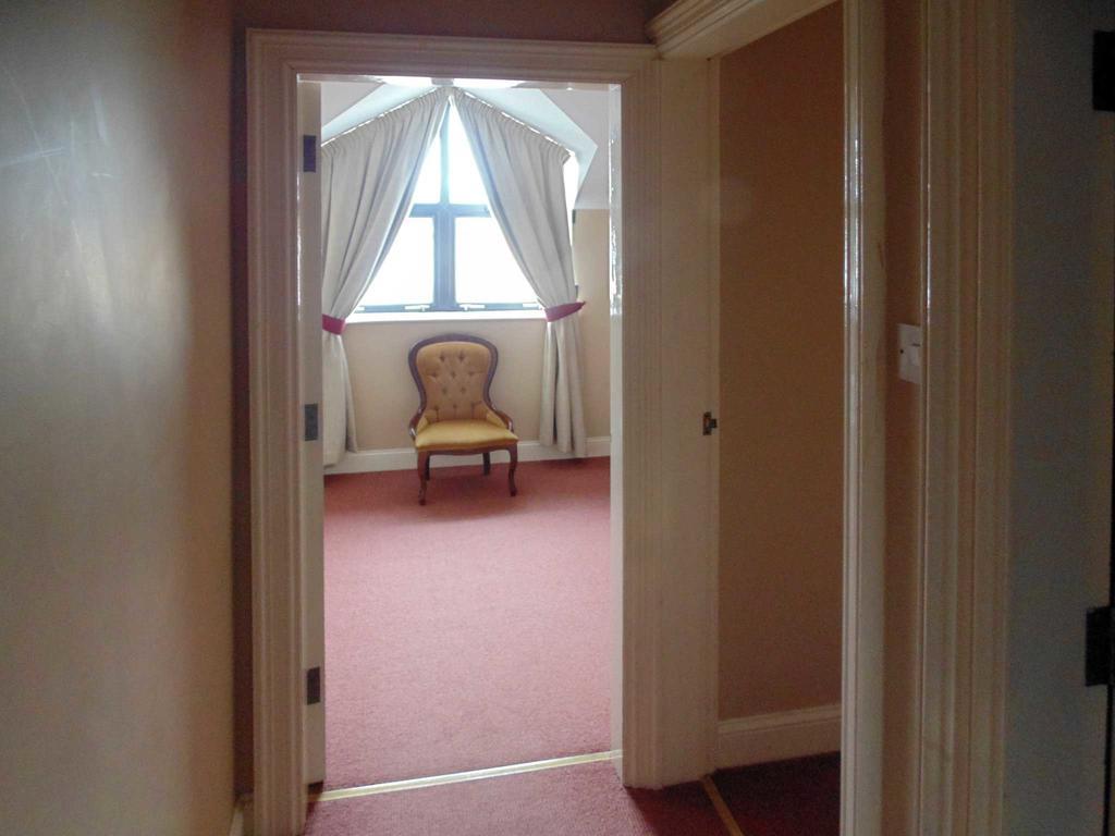 Hotel Ostan Oilean Acla Achill Sound Exterior foto